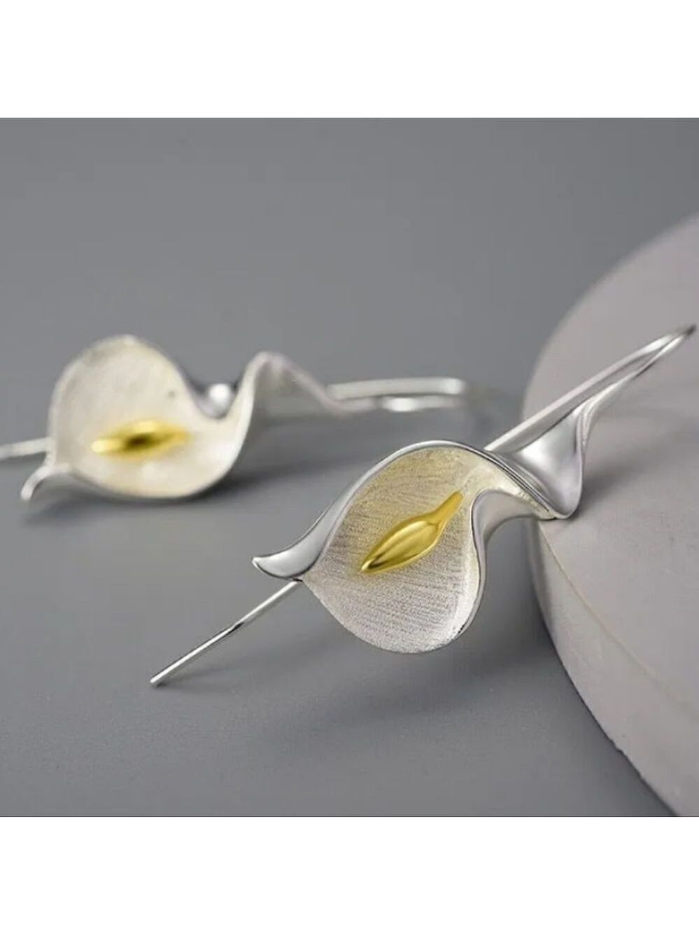Calla Lily Flower Dangle Earrings Gold or Silver Plated Jewelry